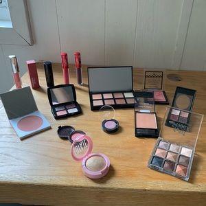 Bundle 15 pcs Makeup Various Brands Lipstick Eyeshadow Highlight Blush Powder